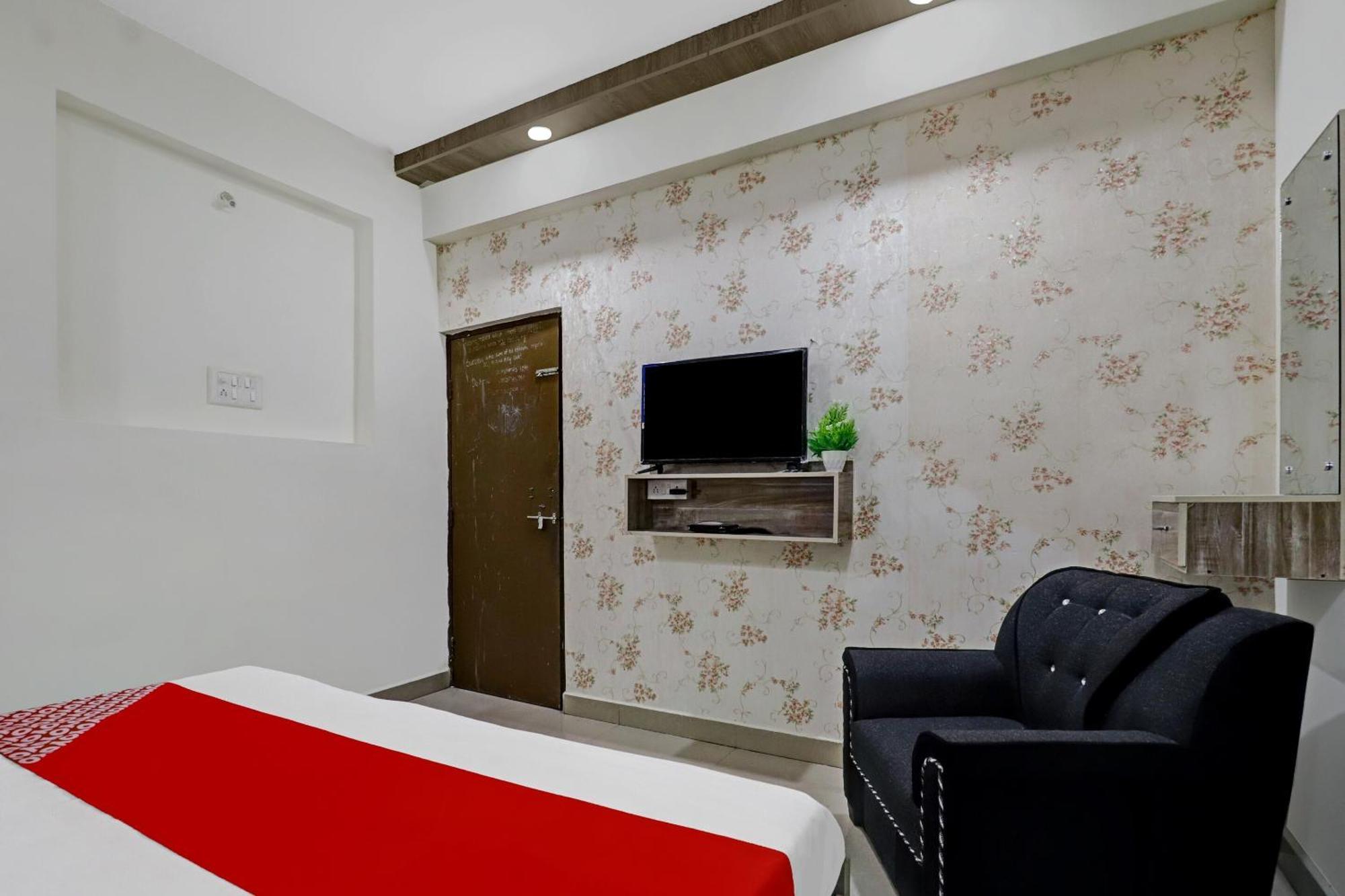 Hotel O Royal Stay Inn Royal Stay Inn Nagpur Bagian luar foto