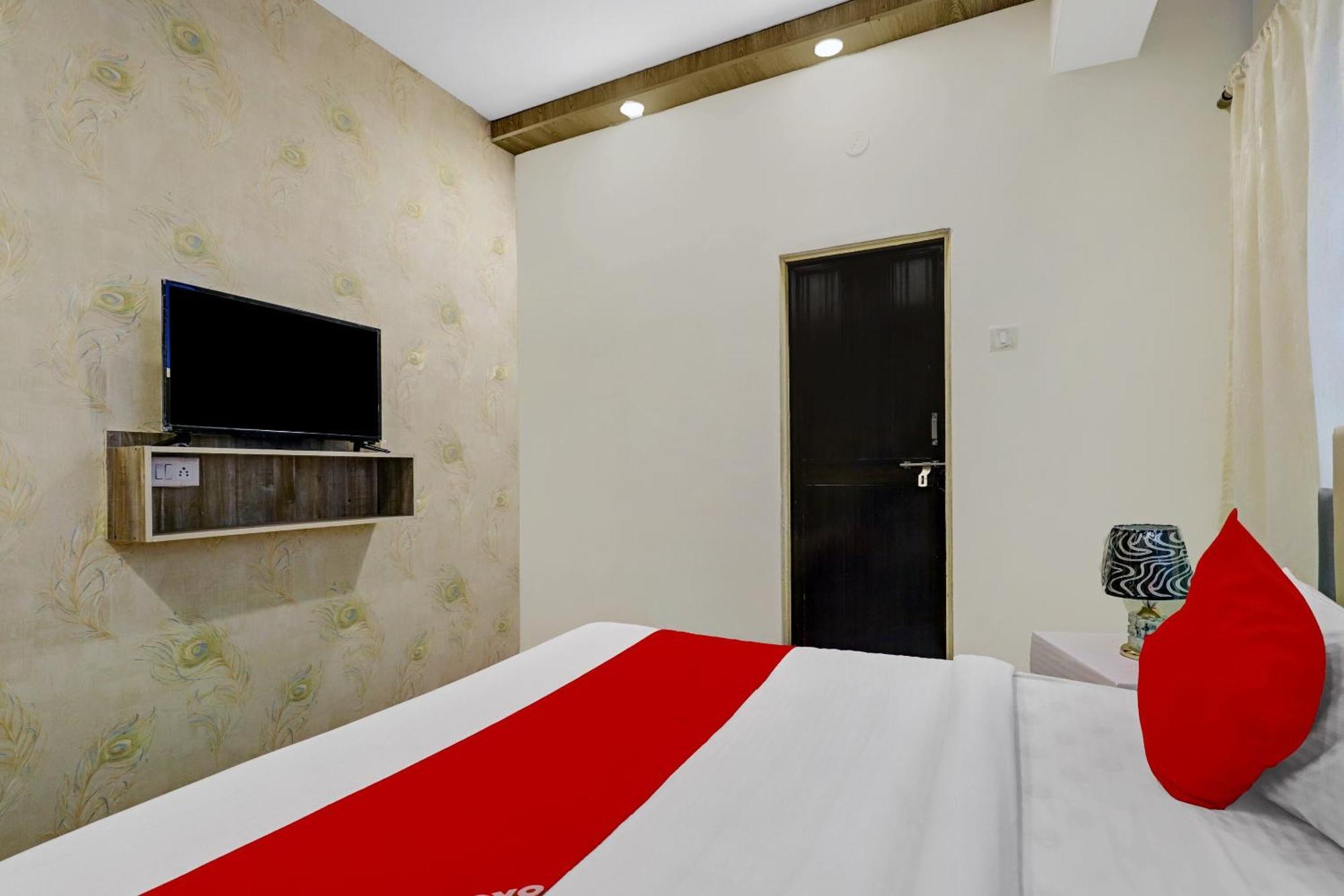 Hotel O Royal Stay Inn Royal Stay Inn Nagpur Bagian luar foto