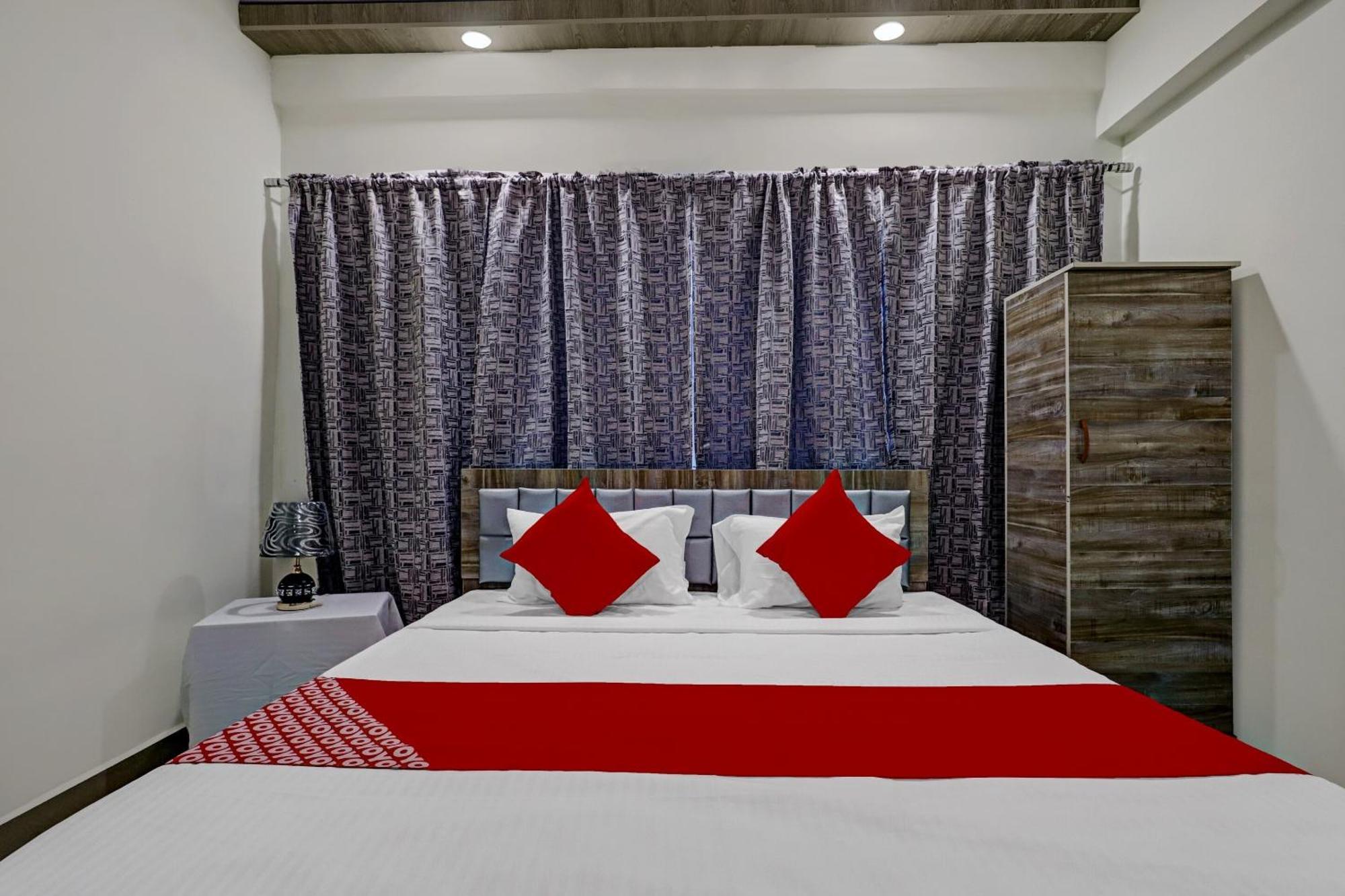 Hotel O Royal Stay Inn Royal Stay Inn Nagpur Bagian luar foto